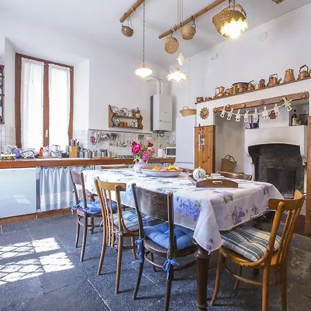 Διαμέρισμα Lucilla Apt. 1