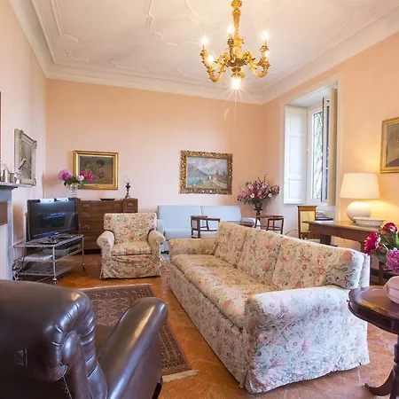Διαμέρισμα Lucilla Apt. 1 Μενάτζιο